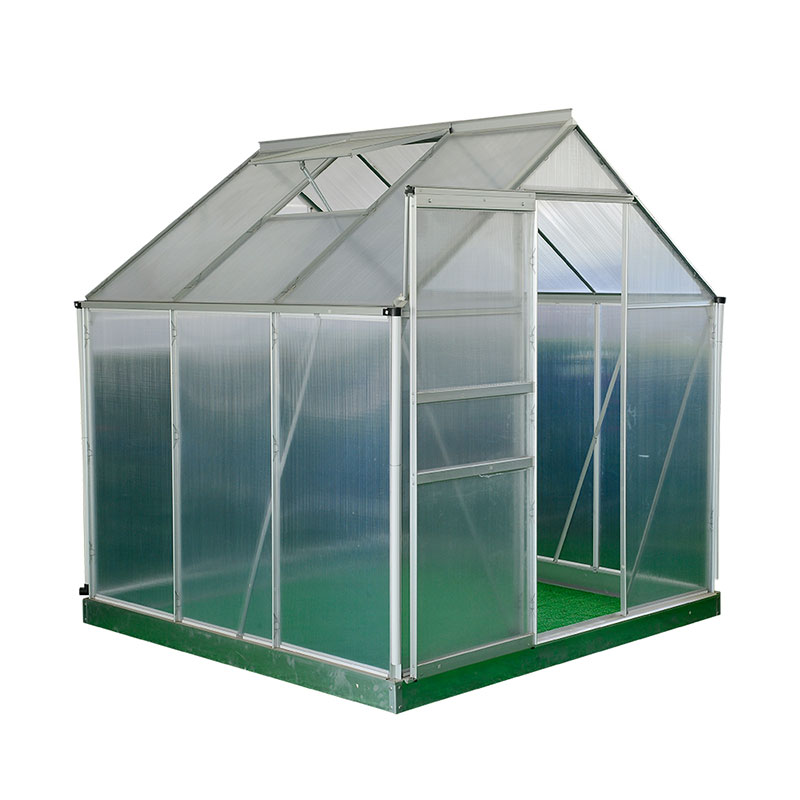 Advantages of a semitransparent greenhouse