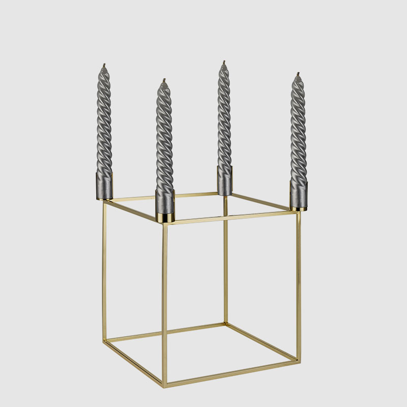 Some common types of metal candle holders